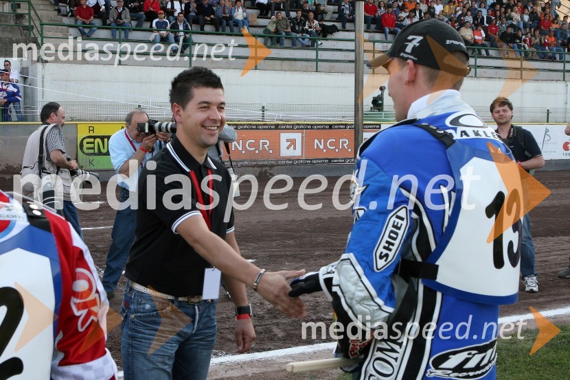 Dejan Stanič, direktor Sax d.o.o. in Matej Žagar (Slovenija)SPEEDWAY SUPER POKAL SAX 2007