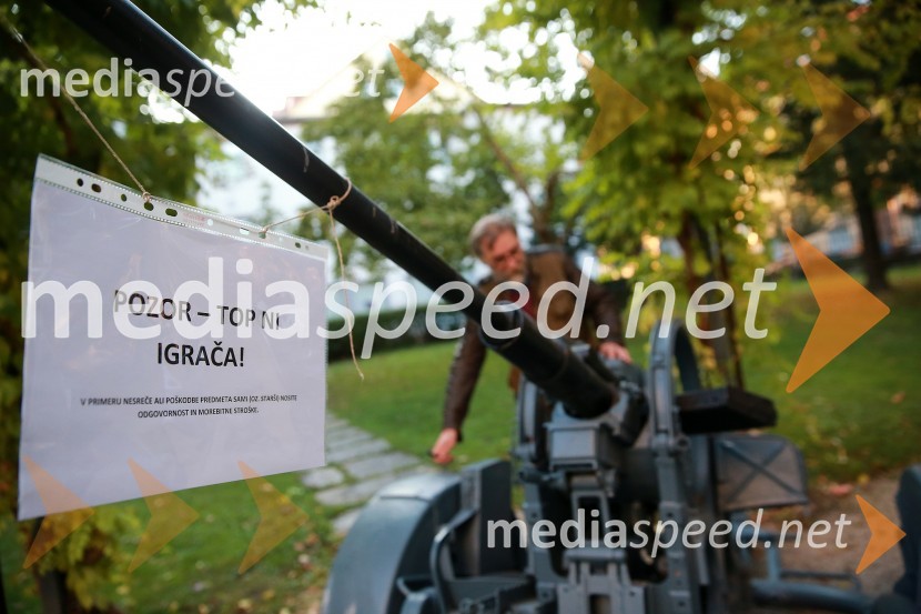  Boris ŠinkovičOblaki so rdeči, otvoritev razstave