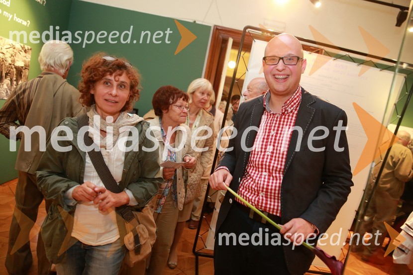  ... ;  Gregor Antoličič, Zgodovinski inštitut Milka Kosa ZRC SAZUOblaki so rdeči, otvoritev razstave