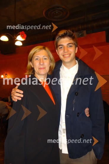 Rihard III. + II., gostovanje drame v SNG Maribor