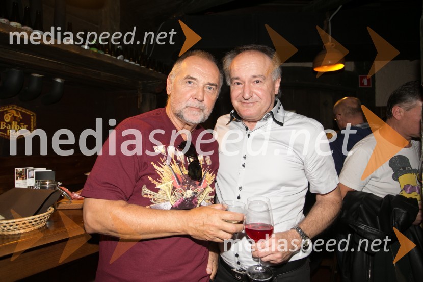  Dragan  Bulič, glasbeni urednik;  Rajko Djordjevič, direktor VTVAndrej Šifrer, promocija novega albuma Srce in razum