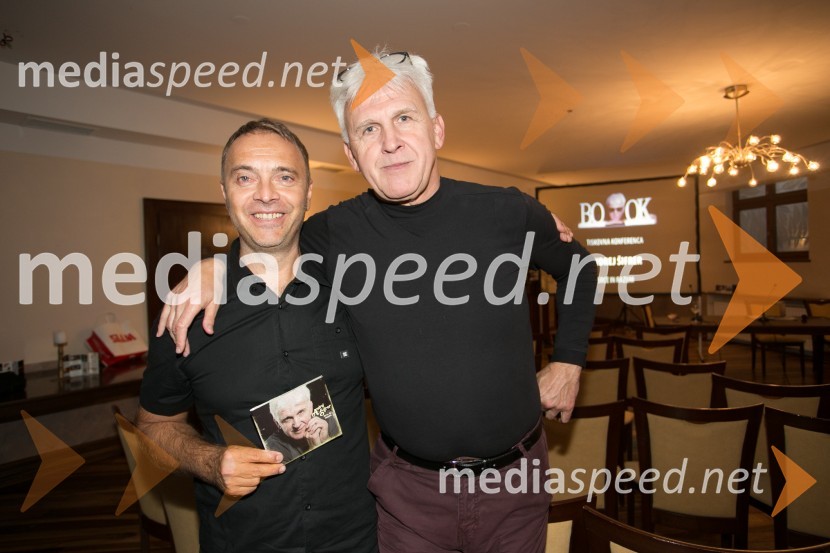  Jani Hace, glasbenik;  Andrej Šifrer, glasbenikAndrej Šifrer, promocija novega albuma Srce in razum