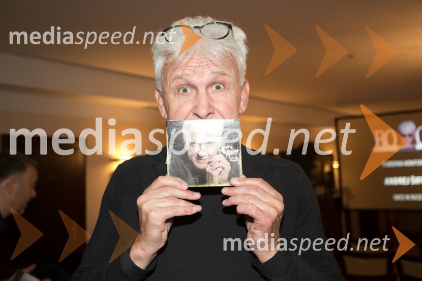  Andrej Šifrer, glasbenikAndrej Šifrer, promocija novega albuma Srce in razum