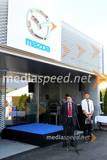  ... ;  Denis Malačič, novinar in radijski voditeljAvtohiša Ferk, novi pooblaščeni prodajalec Mazde