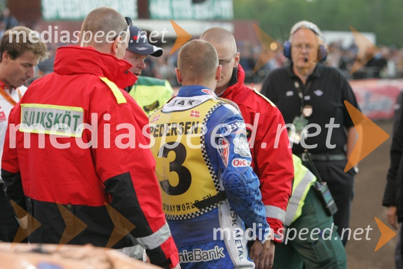Padec Nickija Pedersena, Bjarneta Pedersena in Wieslawa JagusaSPEEDWAY GRAND PRIX, VN Švedske 2007, padec Nickija Pedersena, Bjarneta Pedersena in Wieslawa Jagusa