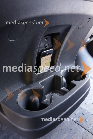 Fiat Ducato, notranjostNovi Fiat Ducato, slovenska predstavitev