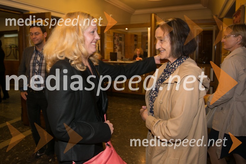 mag. Tina Kosi, upravnica SLG Celje;  Ivanka Mežan, igralkaPolicaji, premiera komedije v SLG Celje