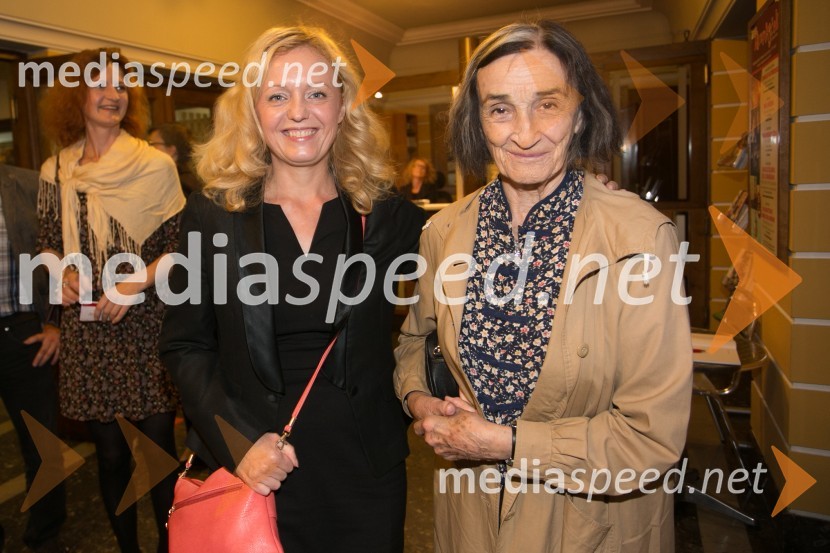 mag. Tina Kosi, upravnica SLG Celje;  Ivanka Mežan, igralkaPolicaji, premiera komedije v SLG Celje
