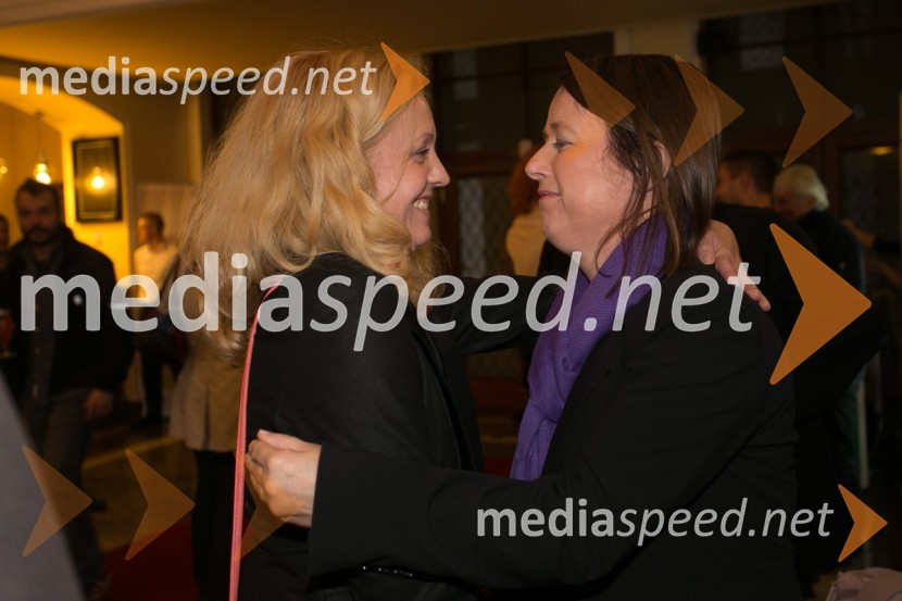 mag. Tina Kosi, upravnica SLG Celje;  Petra Škofic, vodja odnosov z javnostmi, Lutkovno gledališče LjubljanaPolicaji, premiera komedije v SLG Celje