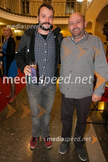  Jernej Kobal, režiser;  Peter Eldan, avtor glasbePolicaji, premiera komedije v SLG Celje