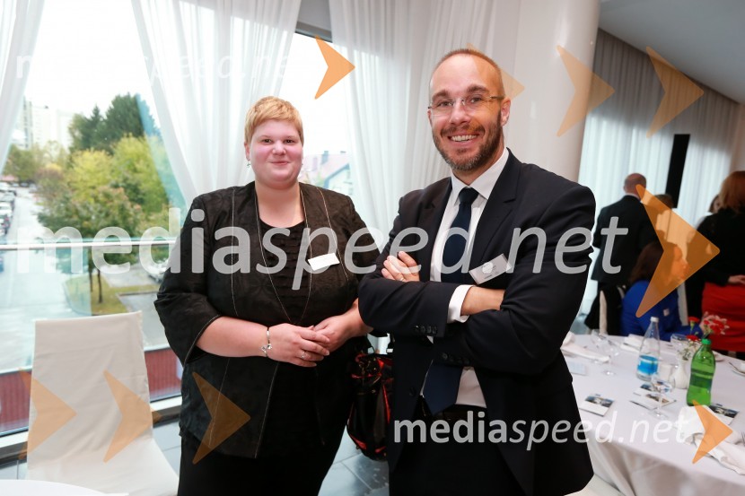  Sanda Skubic Srnovšek , BSH hišni aparati d.o.o.;  Luka Fabiani, CMS RRH d.o.o.Omejevanje konkurence, Nemški Forum