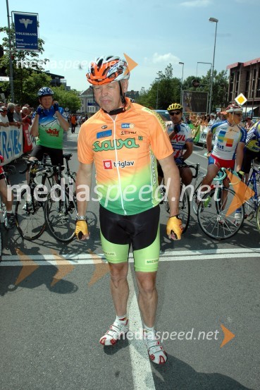 Franc Hvasti, nekdanji selektor slovenske kolesarske reprezentance40. kolesarska dirka za veliko nagrado Kranja