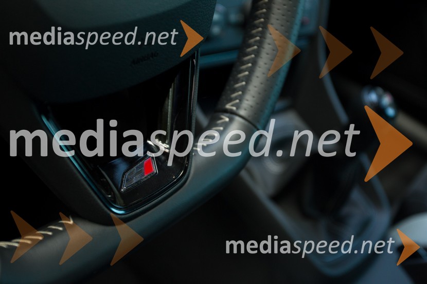 Seat
Leon Cupra 2.0 TSI 280&nbsp;Seat Leon Cupra 2.0 TSI 280, mediaspeed test