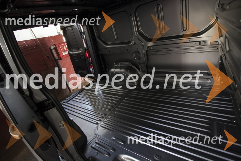 Novi Opel Vivaro, slovenska predstavitevNovi Opel Vivaro, slovenska predstavitev