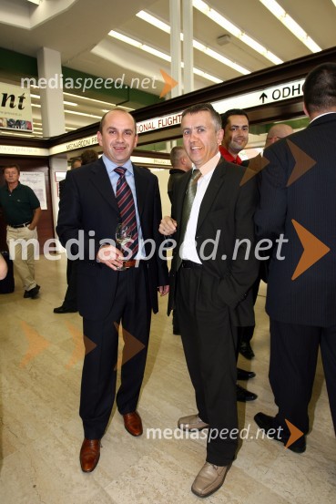Marjan Hribar, generalni direktor Direktorata za civilno letalstvo in Franc Pukšič, poslanec SDSPrihod Ryanair-a na mariborsko letališče