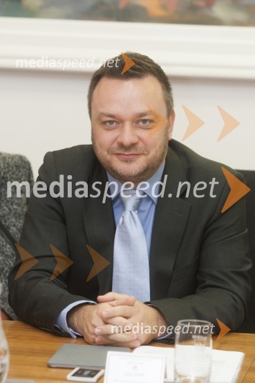  Sašo  Papp, svetnik MOM, Lista župana Andreja Fištravca, moderatorKonstitutivna seja Mestnega sveta Mestne občine Maribor