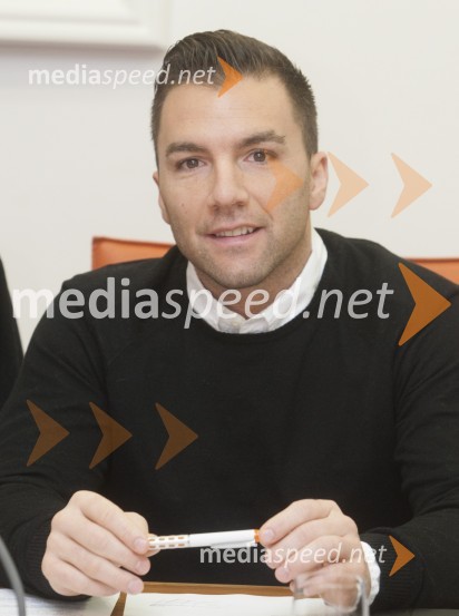  Mišo Stevanović, svetnik MOM, Lista župana Andreja Fištravca, gostinecKonstitutivna seja Mestnega sveta Mestne občine Maribor