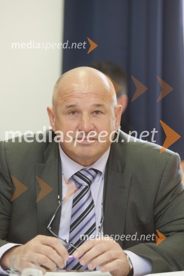  Milan Mikl, svetnik MOM, Županova listaKonstitutivna seja Mestnega sveta Mestne občine Maribor