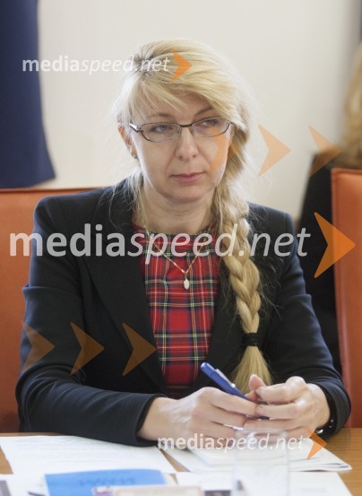  mag. soc. del., spec. Marjana Bravc, svetnica MOM, SMC - Stranka Mira CerarjaKonstitutivna seja Mestnega sveta Mestne občine Maribor