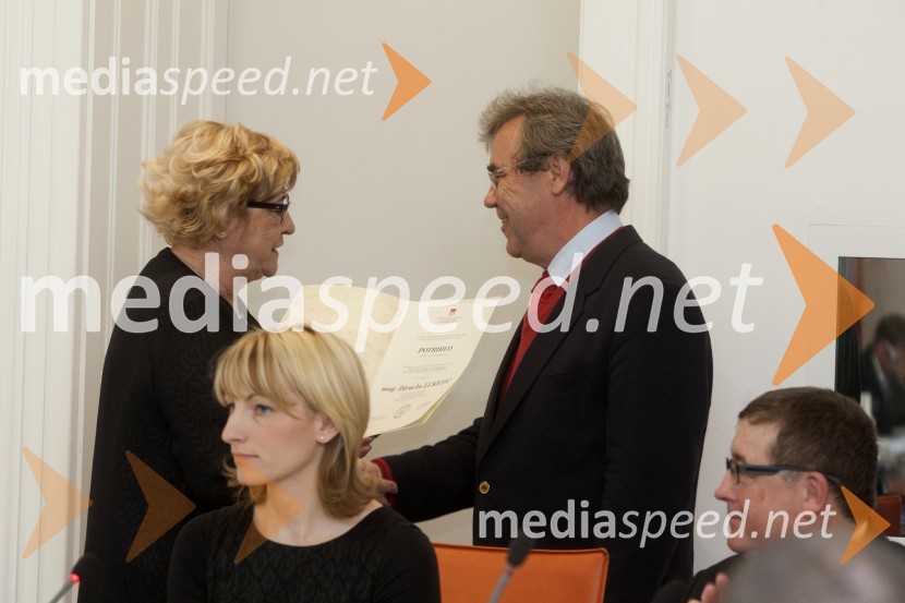  Jelka Kolmanič, svetnica MOM, Desus - Demokratična stranka upokojencev Slovenije; mag. Zdravko Luketič, svetnik MOM, NSi - Nova SlovenijaKonstitutivna seja Mestnega sveta Mestne občine Maribor