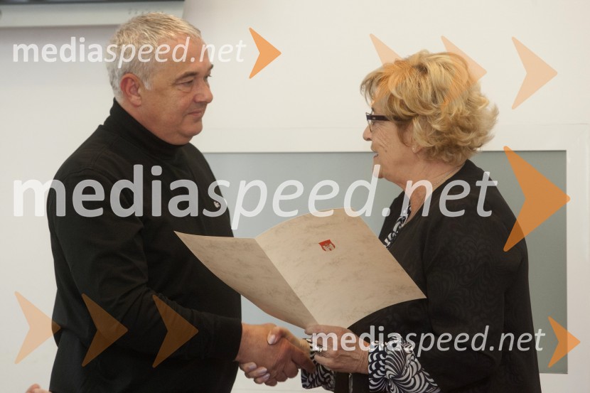  Željko Vogrin, svetnik MOM, Županova lista;  Jelka Kolmanič, svetnica MOM, Desus - Demokratična stranka upokojencev SlovenijeKonstitutivna seja Mestnega sveta Mestne občine Maribor