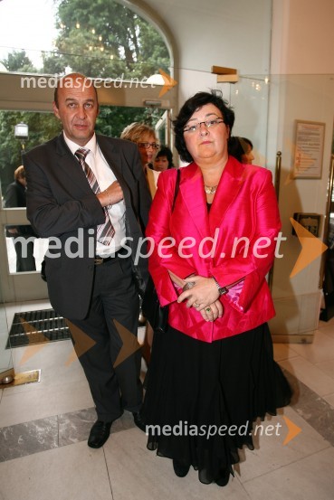 Matjaž Sonc, direktor družbe Aerodrom Maribor d.o.o. s soprogoPremiera opere Knez Igor v SNG Maribor