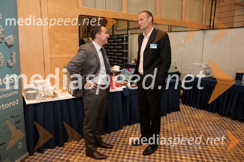  ... ;  Aleksander Salkič, vodja službe za odnose z javnostmi Petrol18. SKOJ 2014, Slovenska konferenca za odnose z javnostmi, 1. dan