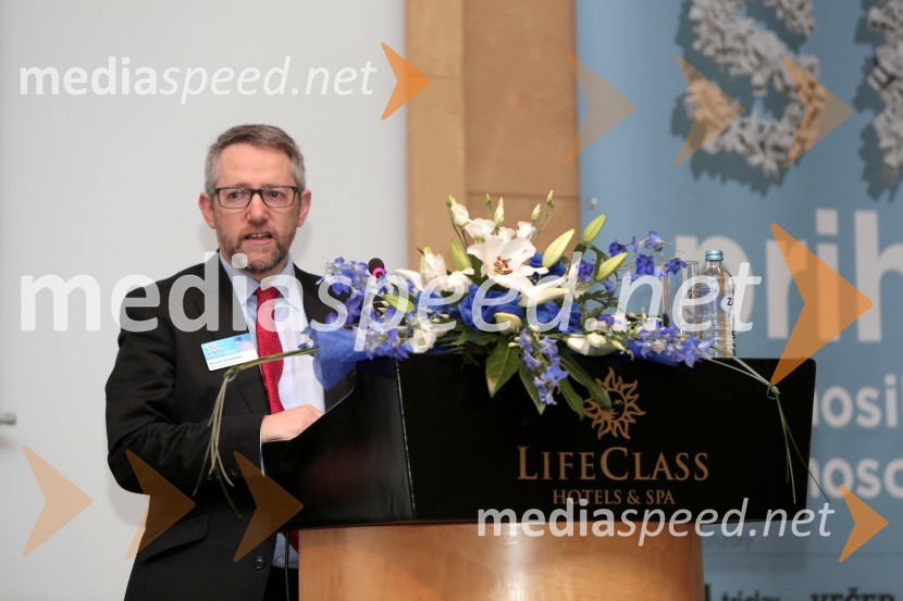  Russell Grossman, ABC, direktor komuniciranja britanskega ministrstva za gospodarstvo18. SKOJ 2014, Slovenska konferenca za odnose z javnostmi, 1. dan