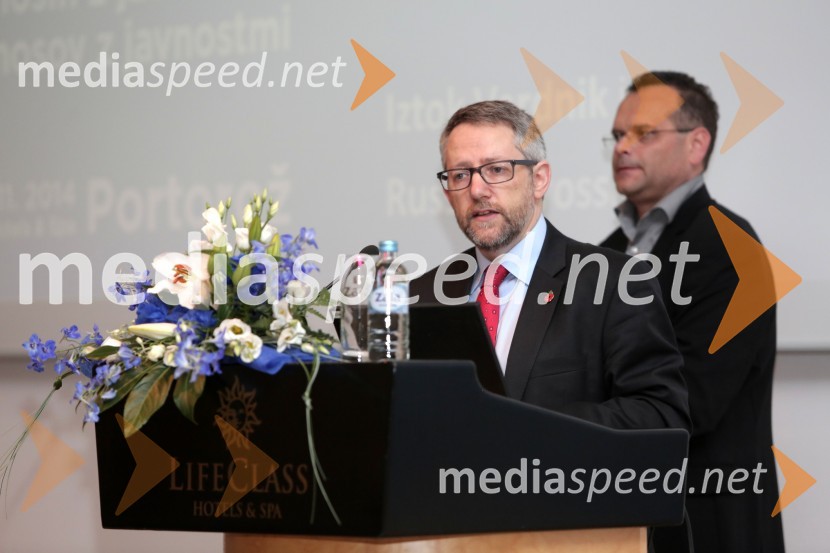  Russell Grossman, ABC, direktor komuniciranja britanskega ministrstva za gospodarstvo18. SKOJ 2014, Slovenska konferenca za odnose z javnostmi, 1. dan