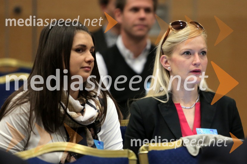  Rania Šray;  Karolina Marolt,  SPEM18. SKOJ 2014, Slovenska konferenca za odnose z javnostmi, 1. dan