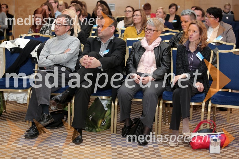  Pedja Ašanin Gole, predavatelj, DOBA, Fakulteta za uporabne poslovne in družbene študije Maribor;  Iztok Verdnik,  predsednik Slovenskega društva za odnose z javnostmi;  Nada Serajnik Sraka, profesionalna komunikatorka; dr. Nataša Logar Berginc, Fakulteta za družbene vede, Univerza v Ljubljani18. SKOJ 2014, Slovenska konferenca za odnose z javnostmi, 1. dan