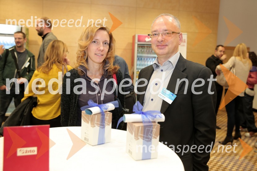 dr. Nataša Logar Berginc, Fakulteta za družbene vede, Univerza v Ljubljani; prof. dr. Dejan Verčič, Fakulteta za družbene vede18. SKOJ 2014, Slovenska konferenca za odnose z javnostmi, 1. dan