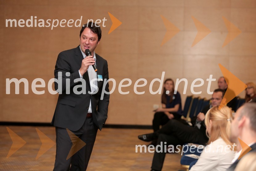  Jaka Repanšek, partner v družbi RePublis18. SKOJ 2014, Slovenska konferenca za odnose z javnostmi, 1. dan