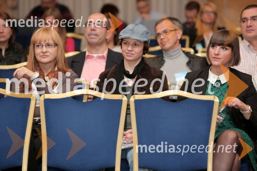  Marija  Miličevič, Večer;  Jana Lutarič, Večer;  Špela Buždon, Večer18. SKOJ 2014, Slovenska konferenca za odnose z javnostmi, 1. dan