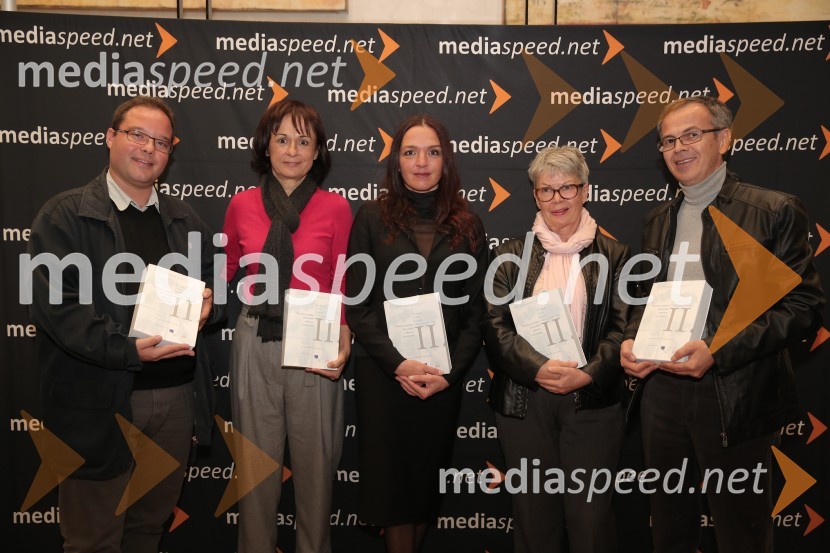  Iztok Verdnik,  predsednik Slovenskega društva za odnose z javnostmi;  Vita Kernel, Studio Kernel;  ... ;  Nada Serajnik Sraka, profesionalna komunikatorka;  Pedja Ašanin Gole, predavatelj, DOBA, Fakulteta za uporabne poslovne in družbene študije Maribor18. SKOJ 2014, Slovenska konferenca za odnose z javnostmi, 1. dan