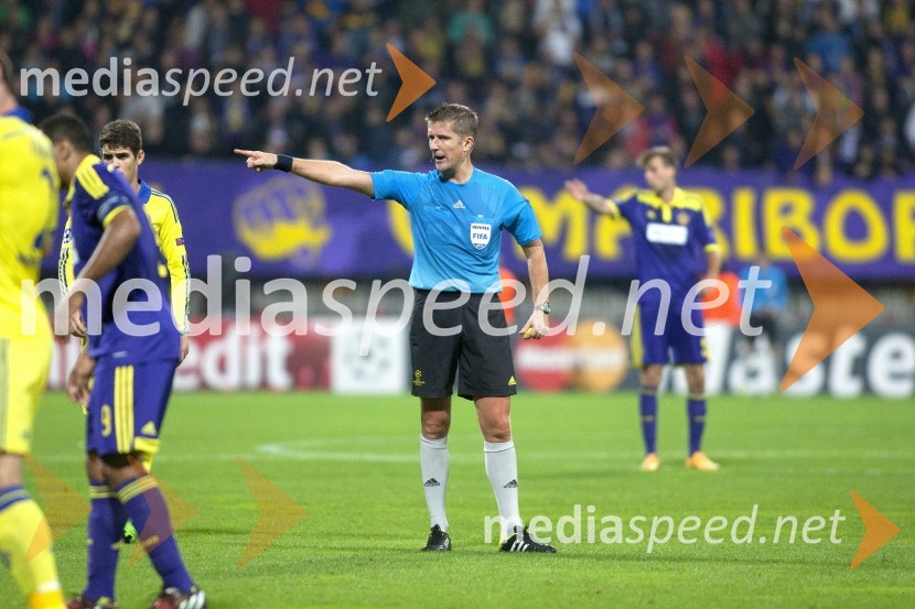  Daniele Orsato, nogometni sodnik, ItalijaIzenačenje veliko kot zmaga, NK Maribor izenačeno s FC Chelsea