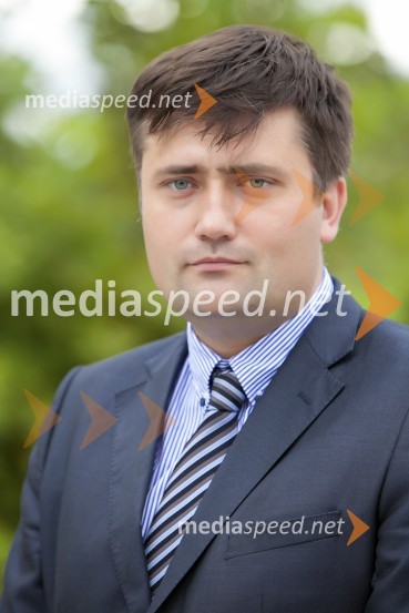 dr. Andrej Mihevc, direktor družbe Delkom, trženje elektronskih komunikacij, projektiranje in svetovanje, d.o.o., strokovnjak za elektronske komunikacije in mednarodno poslovanje Andrej Mihevc, direktor Delkom