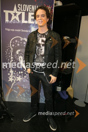  Dare Barbič, Dare AcousticSlovenija ima talent 2014, prva polfinalna oddaja