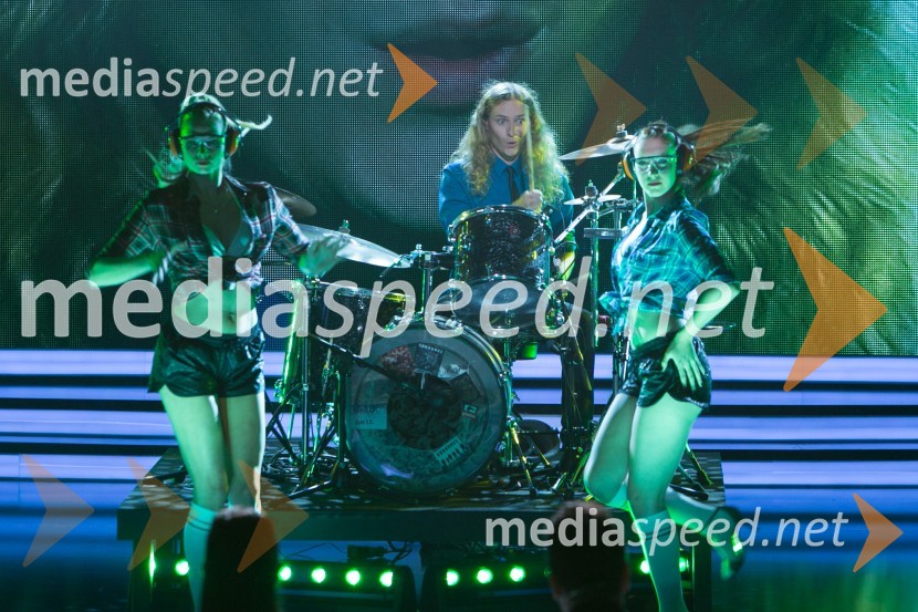  Simon ŠkrlecSlovenija ima talent 2014, prva polfinalna oddaja