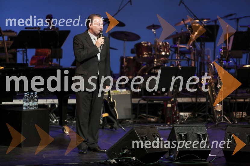  Patrik Greblo, dirigentNew York Voices, gala koncert vokalne skupine