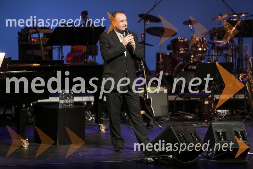  Patrik Greblo, dirigentNew York Voices, gala koncert vokalne skupine