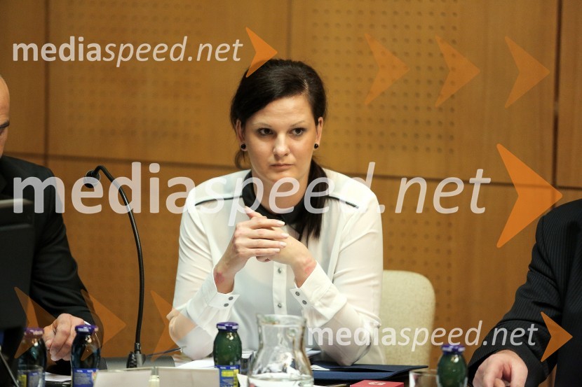  Sanda  Nikolič, mestna svetnica MO Kranj, SMCMestna občina Kranj, ustanovna seja Mestnega sveta