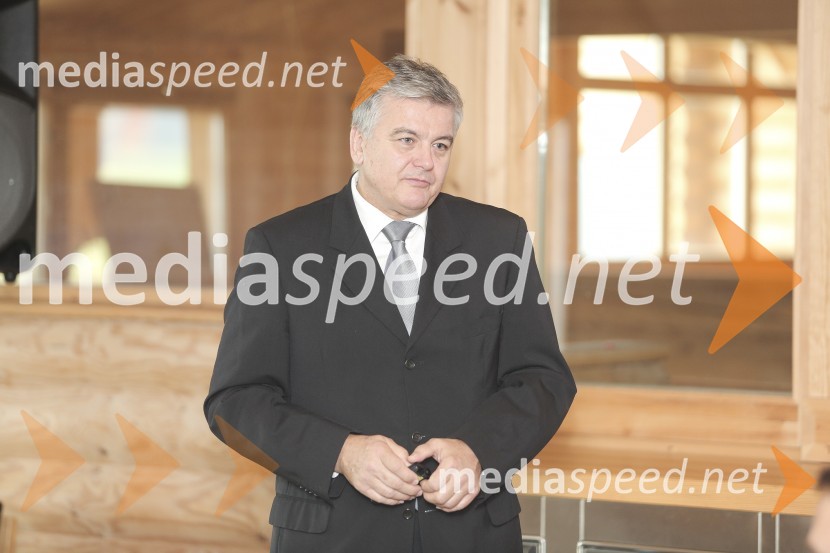  Tone Golob,  področni vodja znamke AudiAudi A7, slovenska predstavitev