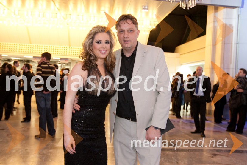  Ana Tavčar Pirkovič, TV voditeljica;  Igor Pirkovič, RTV SlovenijaAna Tavčar in Igor Pirkovič, fotografije nekdanje ljubezni