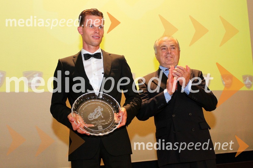  Matej Žagar, speedwayist (AMTK Ljubljana);  Anton Breznik, predsednik AMZSPodelitev nagrad državnim prvakom AMZS