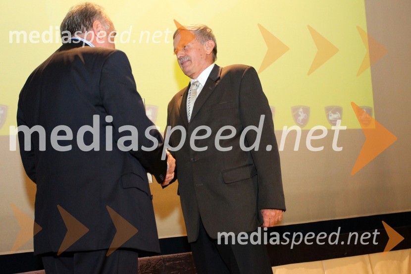  ... ;  Milko VesenjakPodelitev nagrad državnim prvakom AMZS