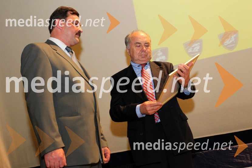  Drago Alenc, predsednik strokovnega sveta AMZS Šport pri AMZS Slovenija;  ... Podelitev nagrad državnim prvakom AMZS