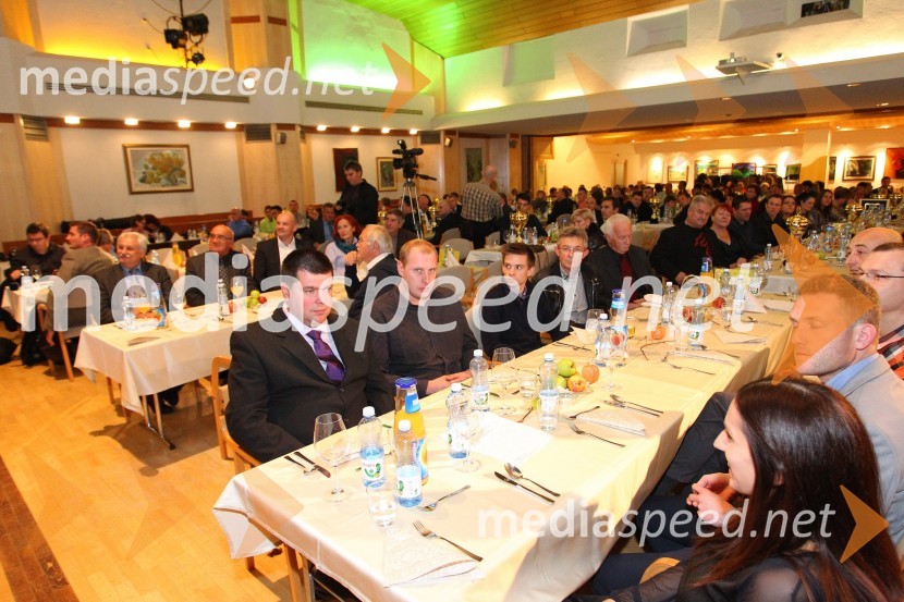 Podelitev nagrad državnim prvakom AMZS za sezono 2014Podelitev nagrad državnim prvakom AMZS