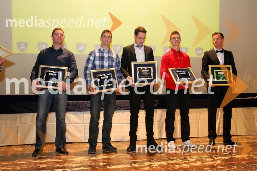  Igor Jerman, cestno hitrostni motociklizem (MD Depala vas);  Marko Jerman, cestno hitrostni motociklizem (MD Depala vas);  ... ;  Tim Gajser, motokrosist (Motocross-Ski Gajser team);  Matej Žagar, speedwayist (AMTK Ljubljana)Podelitev nagrad državnim prvakom AMZS