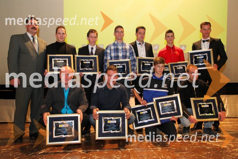  Drago Alenc, predsednik strokovnega sveta AMZS Šport pri AMZS Slovenija;  Jan Poropat, minimoto (Minimotoklub Obala racing) ;  Albin Štern, starodobni motociklizem (AMD Kranj);  ... ;  ... ;  Marko Jerman, cestno hitrostni motociklizem (MD Depala vas);  ... ;  Jan Pancar, motokros (AMD Šentvid pri Stični);  Tim Gajser, motokrosist (Motocross-Ski Gajser team);  ... ;  Matej Žagar, speedwayist (AMTK Ljubljana)Podelitev nagrad državnim prvakom AMZS